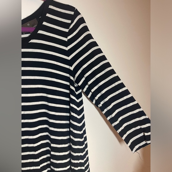 Fenn Wright Manson Stripped Top W/Back Zipper. Size Large. GUC - Picture 3 of 4